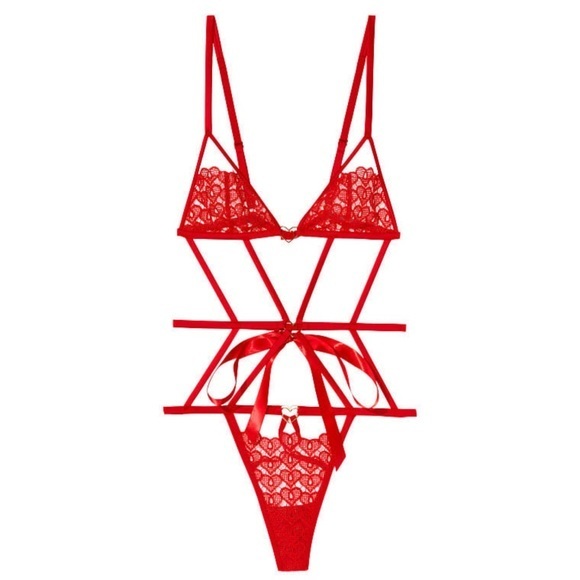 NWT Victorias Secret Strappy Heart Lace Teddy | Red XL - Picture 3 of 5